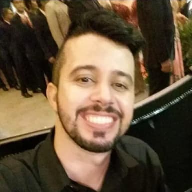 Psicólogo André Lívio Brasileiro