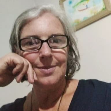 Psicóloga Claudia Natacha Bassi Dagel