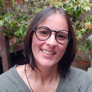 Psicóloga Claudia Rodrigues de Aguiar