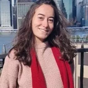 Psicóloga Desielle Bertolotti