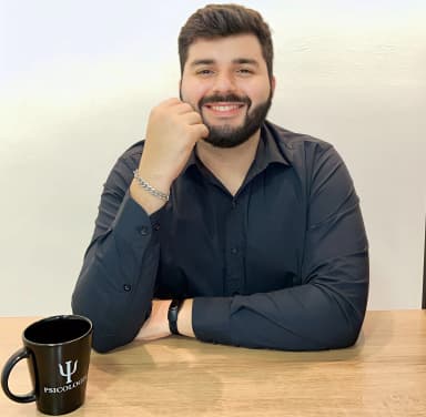 Psicólogo Lucas Hideki Evanovick