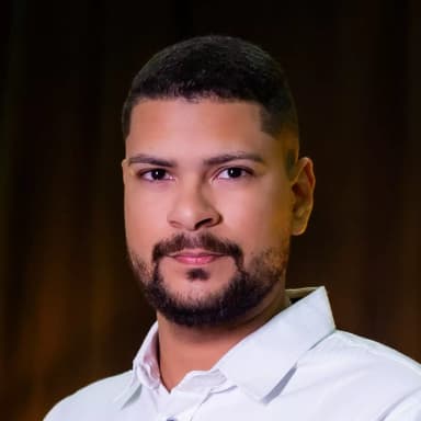 Psicólogo Maycon Campos de Almeida