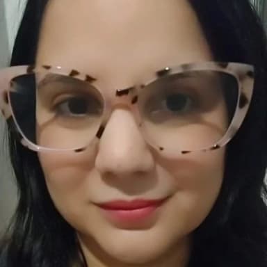 Psicóloga Nara de Oliveira Valença
