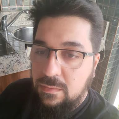 Psicólogo Rafael Sequeira Uglar